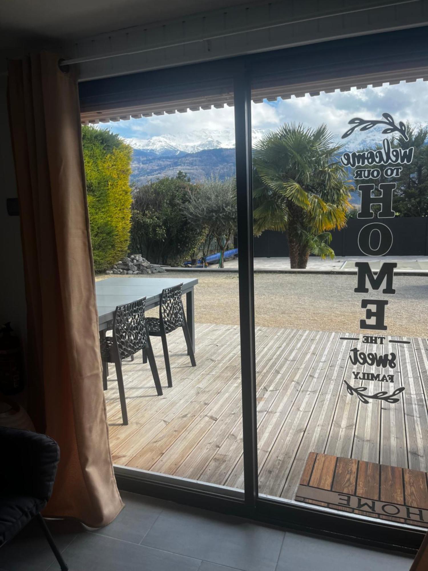 Logement Icare 5Km De Crolles, Soitec , St Lumbin Εξωτερικό φωτογραφία